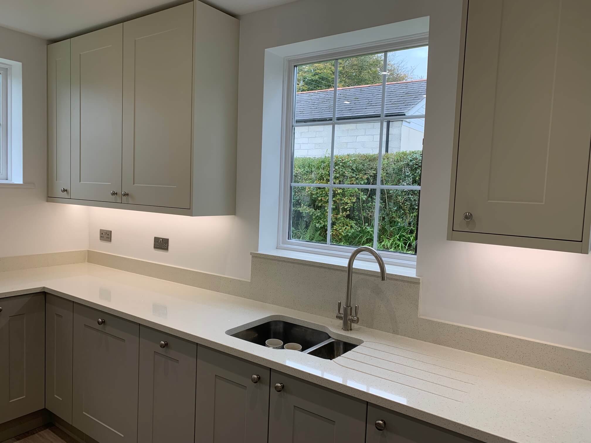 South West Fitted Kitchens Ltd 17 New Worktop Over The Sink